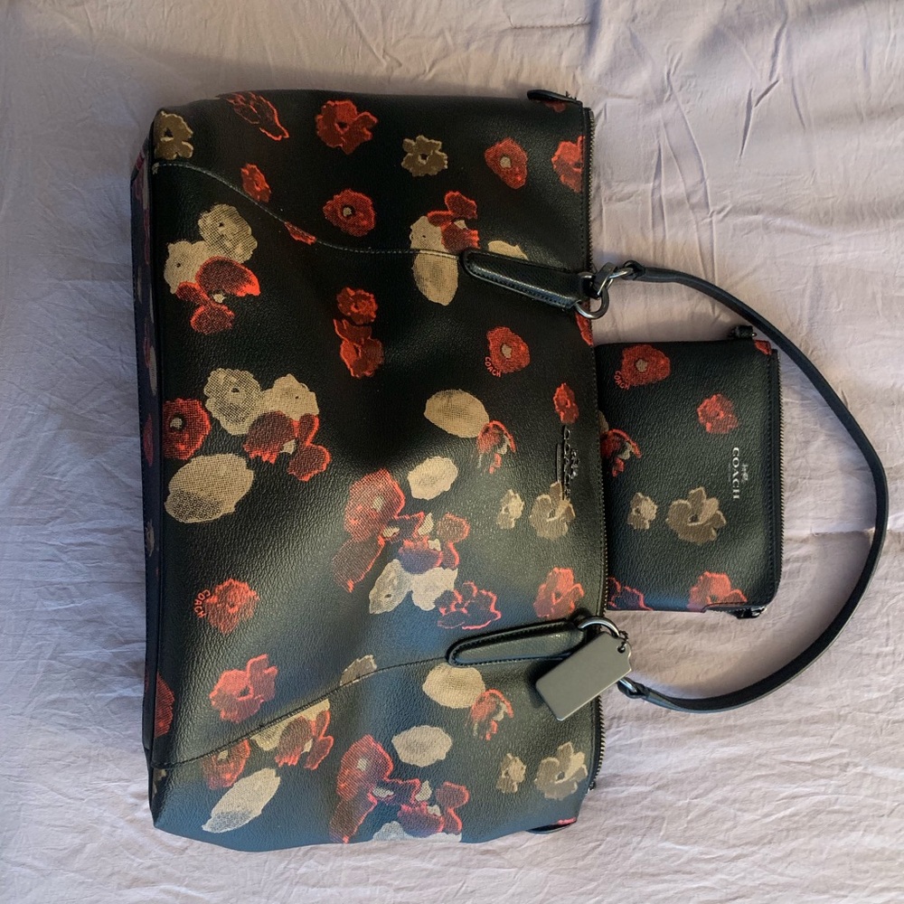 Coach floral shoulder bag